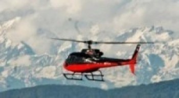 प्रसव पीडाकी महिलाको हेलिकप्टरमार्फत उद्धार